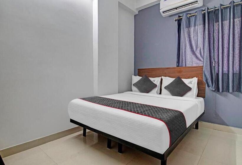 غرفة كلاسيكية ثلاثية, Collection O Sunrise Hotels
