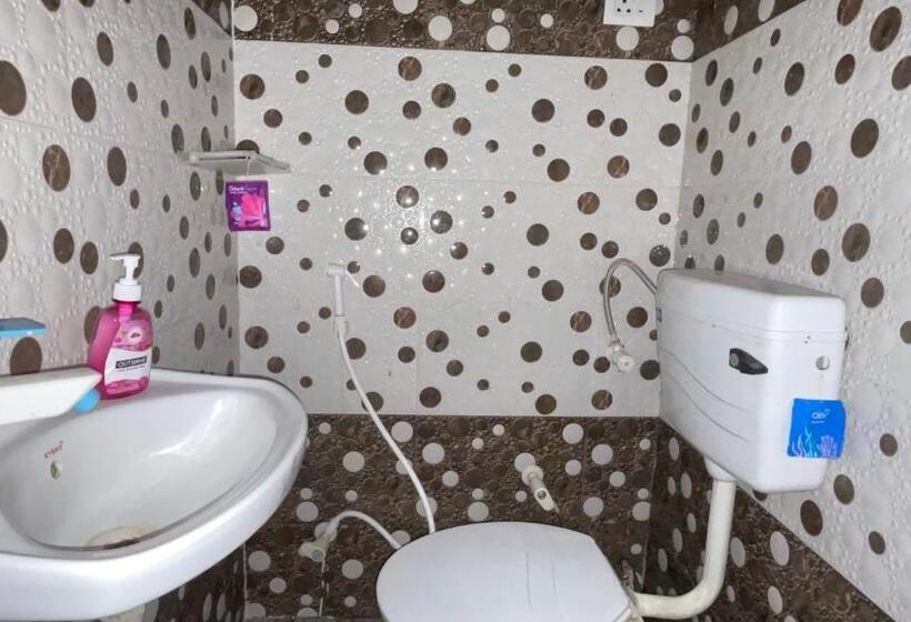 Номер Стандарт, Sia Taj Hotel I Nearest Taj Mahal I Agra I Couple Friendly