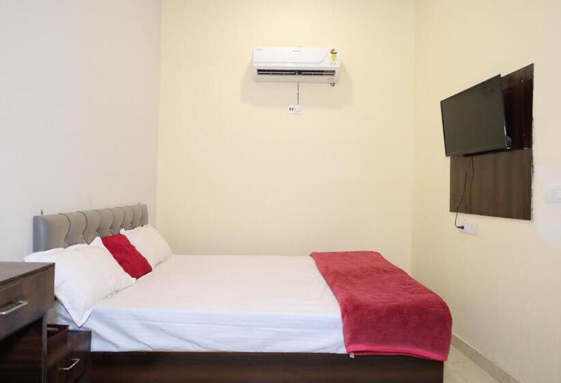 标准间, Sia Taj Hotel I Nearest Taj Mahal I Agra I Couple Friendly