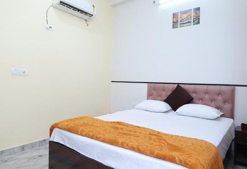 Номер Deluxe Кровать Кинг, Sia Taj Hotel I Nearest Taj Mahal I Agra I Couple Friendly