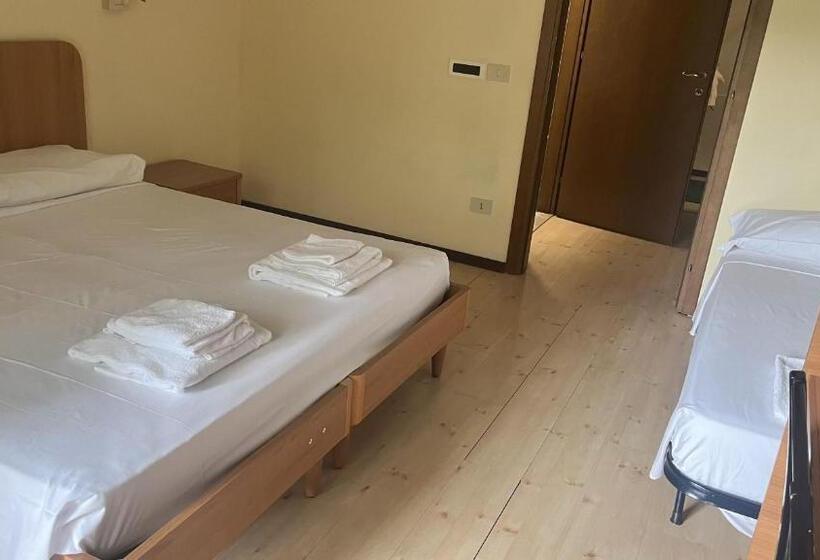 Номер Стандарт Трехместный, Villa Mabulton 2.0