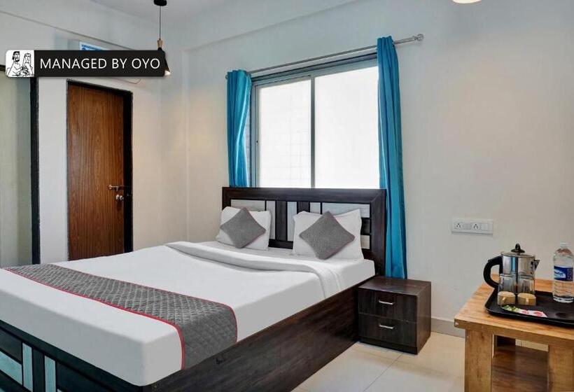 اتاق کلاسیک سه تخته, Super Townhouse Hinjewadi Phase 1
