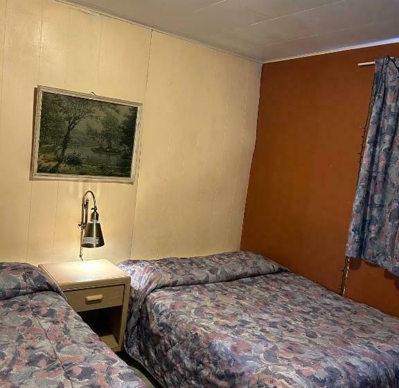 Номер Deluxe, Road Runner Motel Merritt Bc
