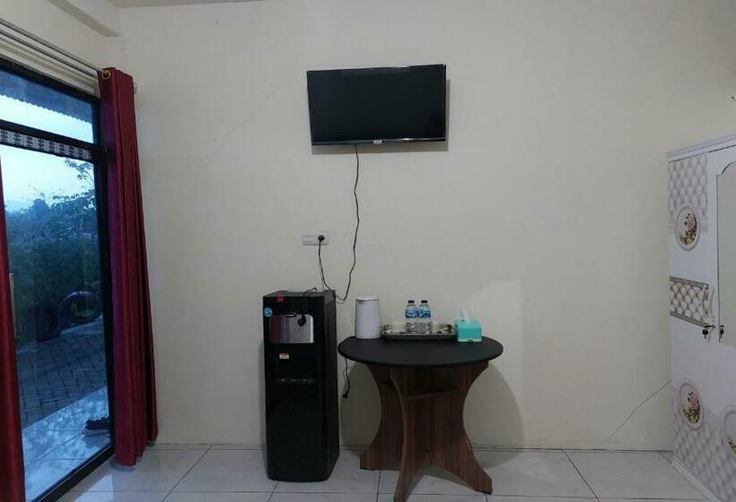 스탠다드 룸, Oyo 92545 Wawi Kadio Homestay