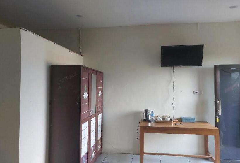 스탠다드 룸, Oyo 92545 Wawi Kadio Homestay