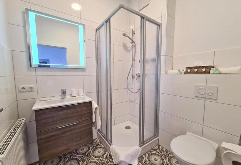 Номер Стандарт, Gleis 3viertel Jena
