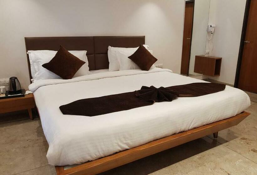 Номер Deluxe с Балконом, Club Heaven Palanpur