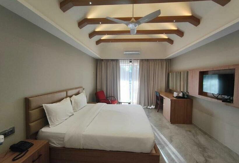 Стандартный Номер Кровать Кинг, Club Heaven Palanpur