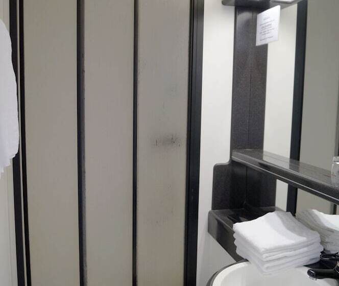 标准间, Restaurant Verst