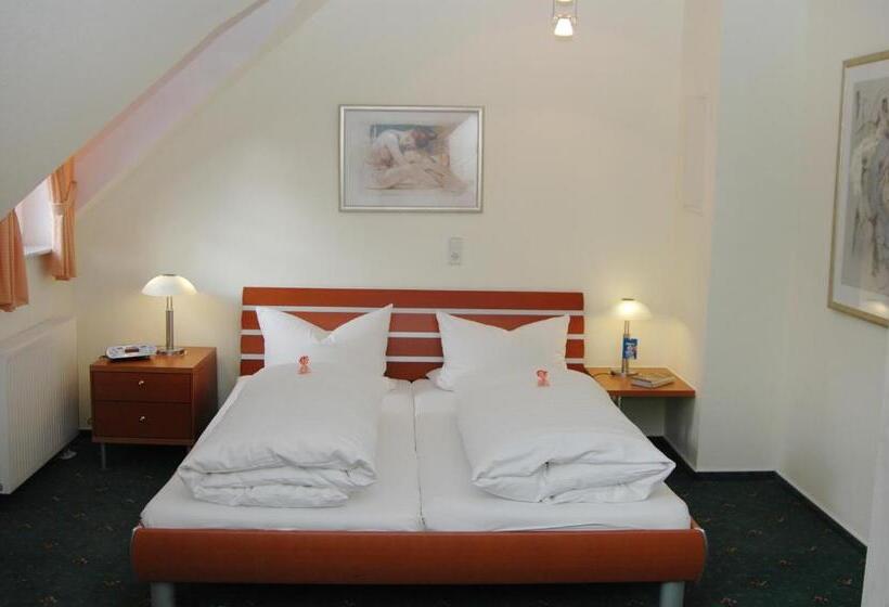 小型套房, Waldhotel Forsthaus Remstecken