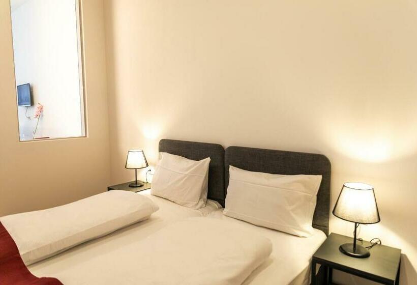 Номер Стандарт, Trip Inn Hotel Düsseldorf Neuss
