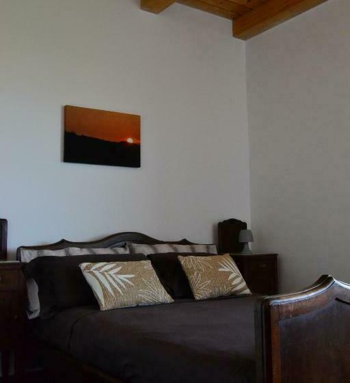 Дом 2 Спальни, Agriturismo La Casa In Collina