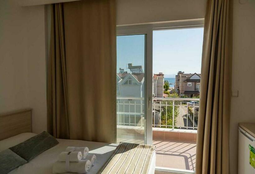 디럭스 룸, Kumada Otel
