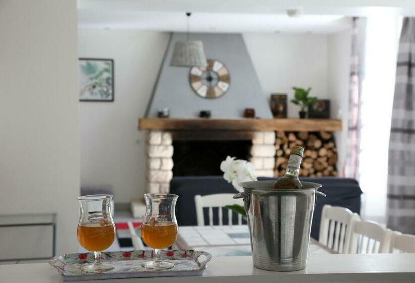 Дом 1 Спальня, Le Relais D Eugénie Maison D Hôtes En Forêt D Orléans