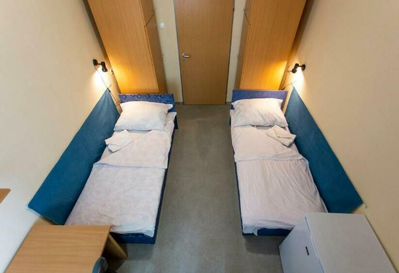 Четырехместный Номер Стандарт, Pd Hostel