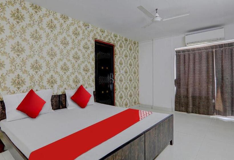 Трехместный Номер Классика, Flagship Ck Inn Near Chaudhary Charan Singh International Airport
