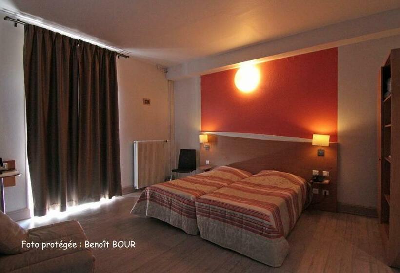 Номер Стандарт Трехместный, Brit Hotel Grand Hotel Munster
