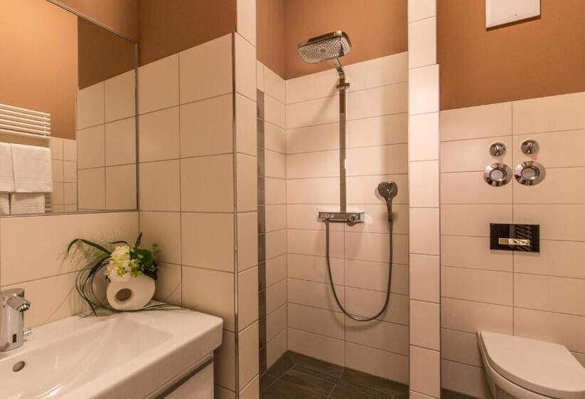 Номер Стандарт Трехместный, Grande Albergo Giancarlo