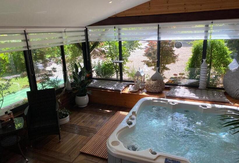 디럭스 룸, Au Coq Dort Spa