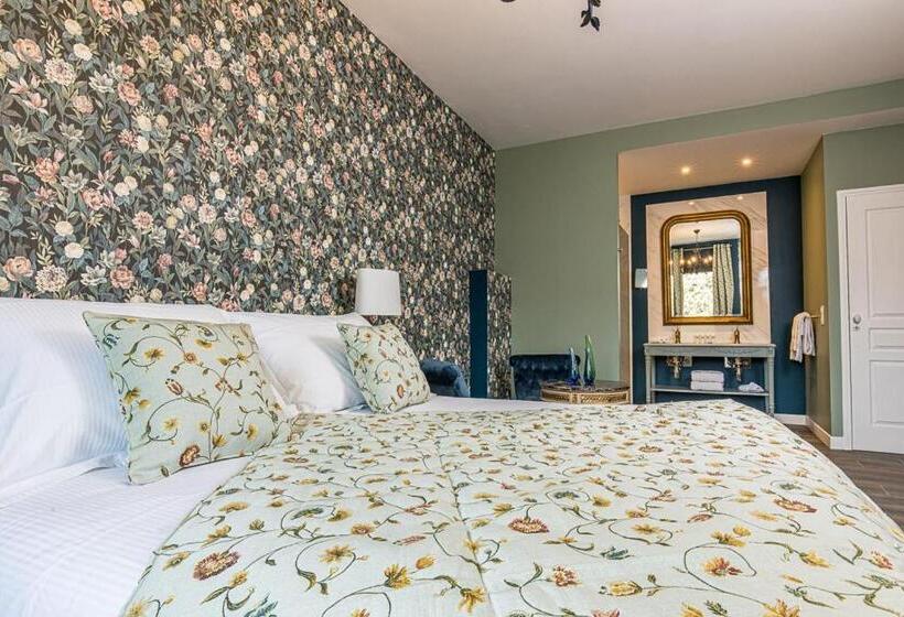 Номер Премиум, Le Relais Des Chartreuses