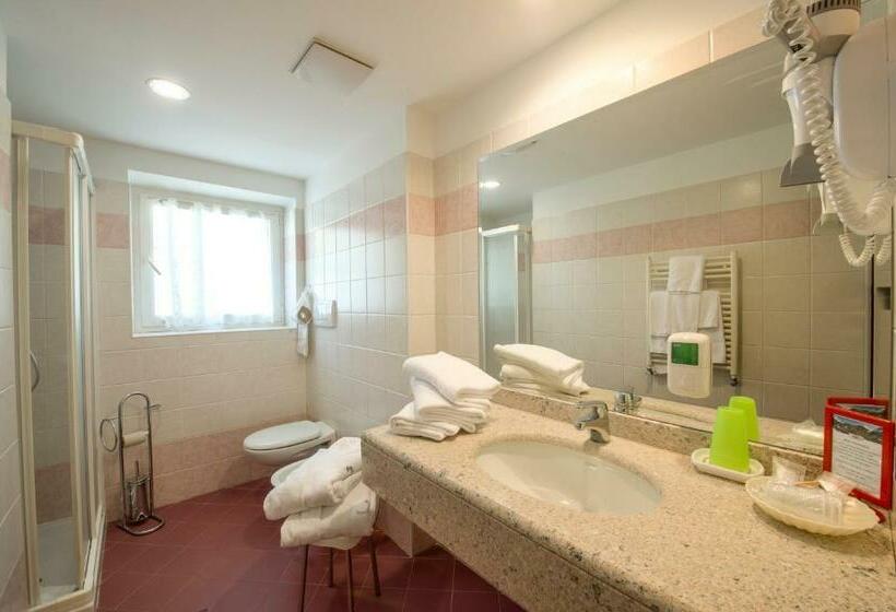 标准间, Albergo Alla Rosa