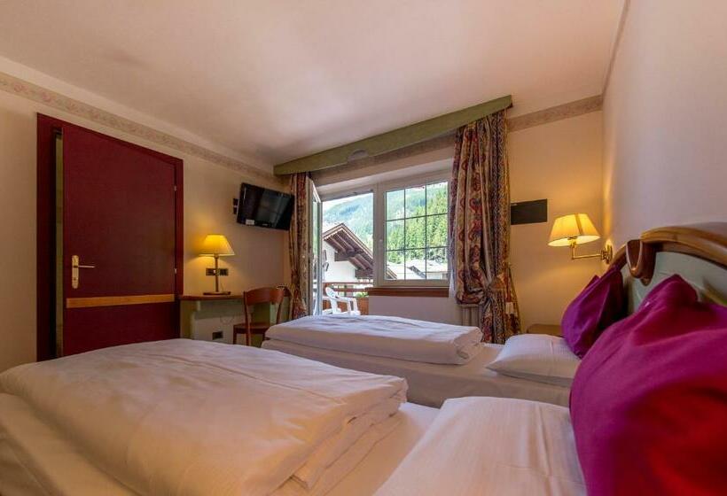 标准间, Albergo Alla Rosa