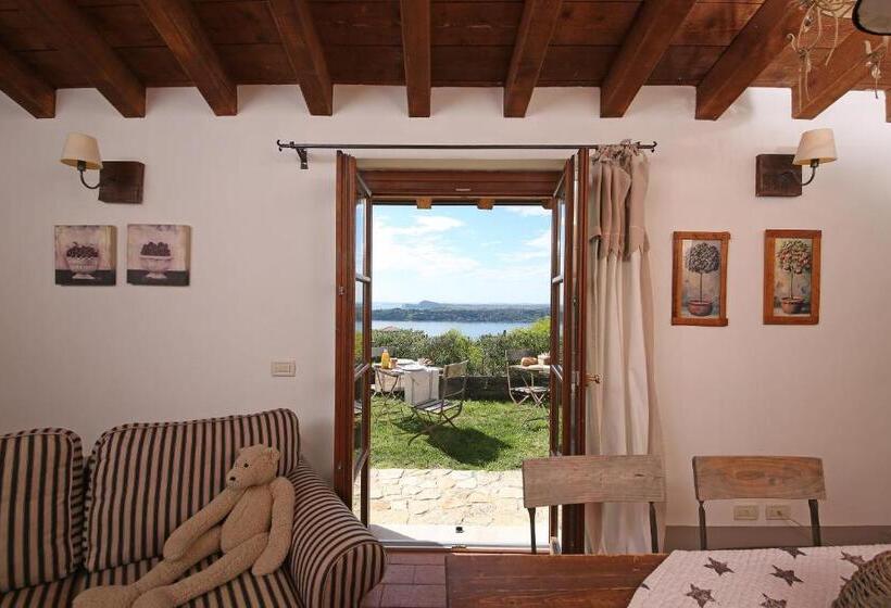 2 Bedrooms Apartment Lake View, Premignaga Natural Home