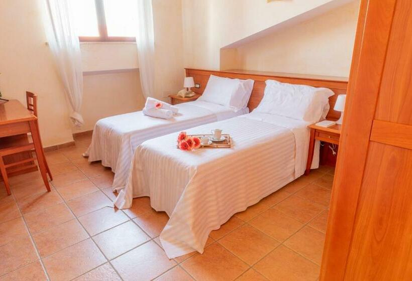スタンダードトリプルルーム, B&b Puerto Seguro
