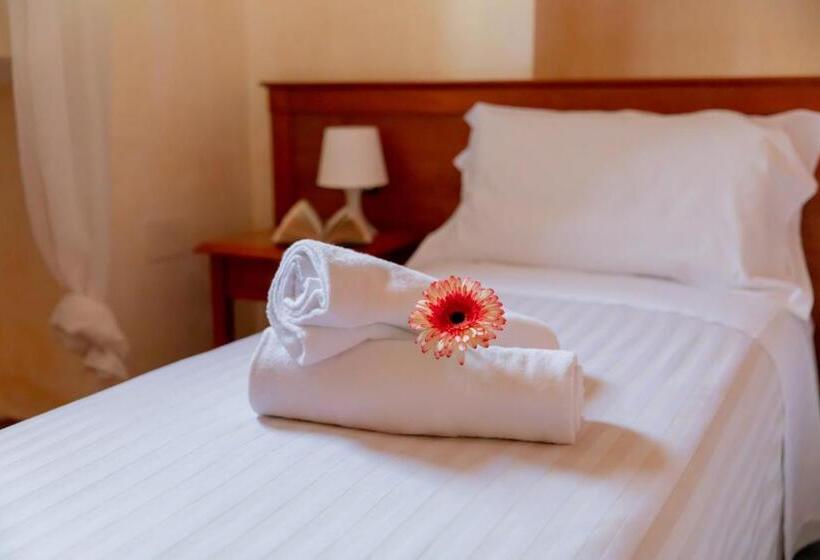 Четырехместный Номер Стандарт, B&b Puerto Seguro