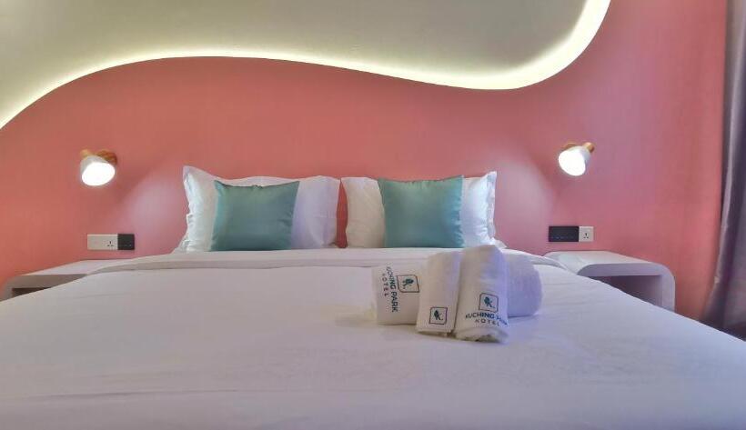 Quarto Deluxe Cama King, Kuching Park