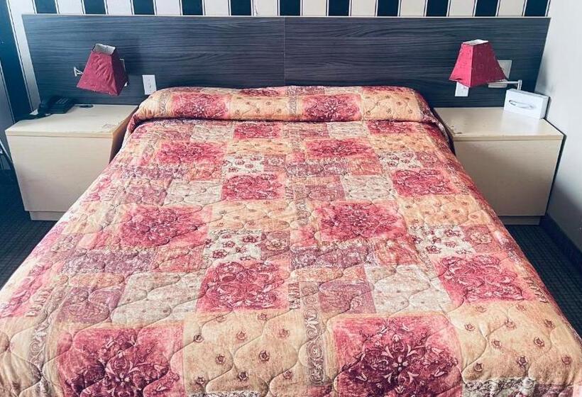 Номер Superior, Motel Falcon