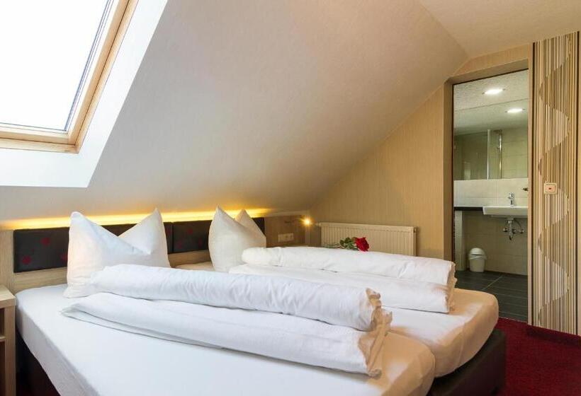Номер Стандарт, Landhotel Zur Grünen Kutte
