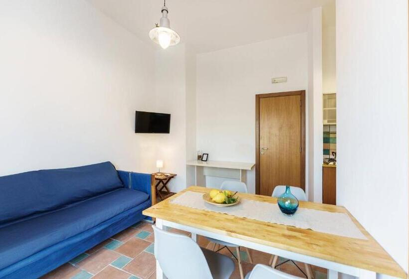 Апартаменты 1 Спальня, Le Grand Bleu  Gioia Apartments