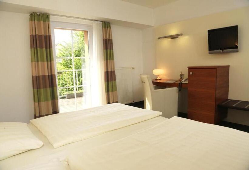 Номер Стандарт с Балконом, Landidyll Hotel Klostermühle