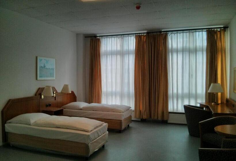 اتاق استاندارد, Willy Hotel Frankfurt