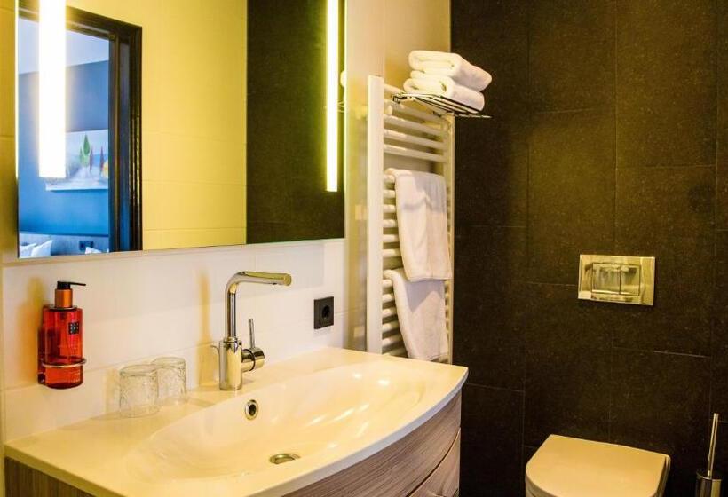 Полулюкс, B&b 't Poorthuys