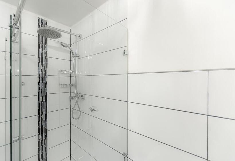 سوییت, Arthotel Ana Aura