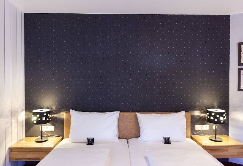 سوییت, Arthotel Ana Aura