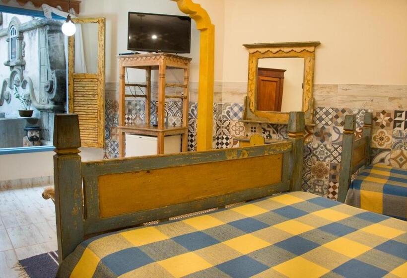 Номер Стандарт Трехместный, Arraial Velho Pousada Tematica