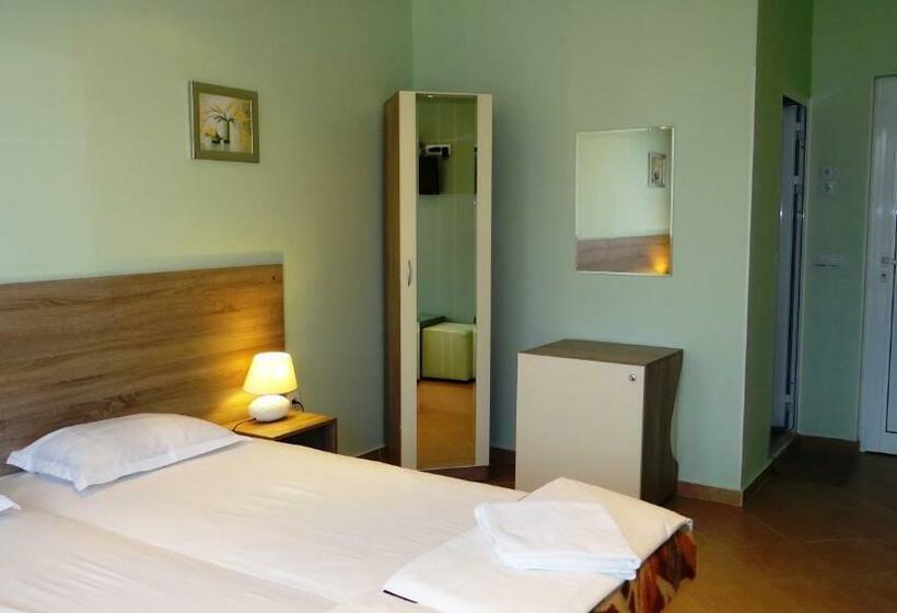 스탠다드 룸, Guest Rooms Kom