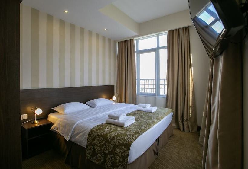 Quarto Familiar, Citrus