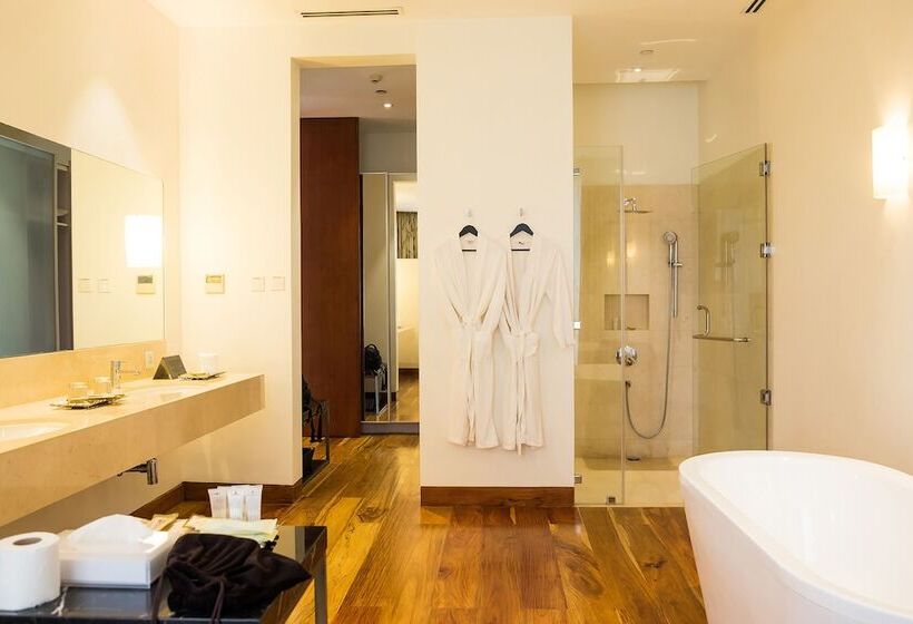 스위트, City Garden Grand