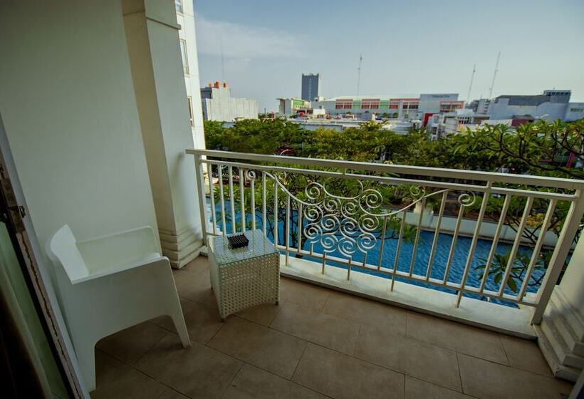 Номер Executive, Grand Zuri Bsd City