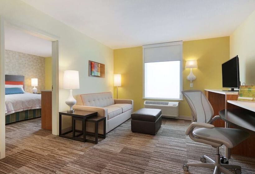 Lakosztály, Home2 Suites By Hilton Champaign / Urbana