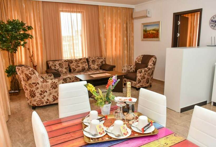 Апартаменты Deluxe 2 Спальни Вид на Море, Olymp Apartcomplex