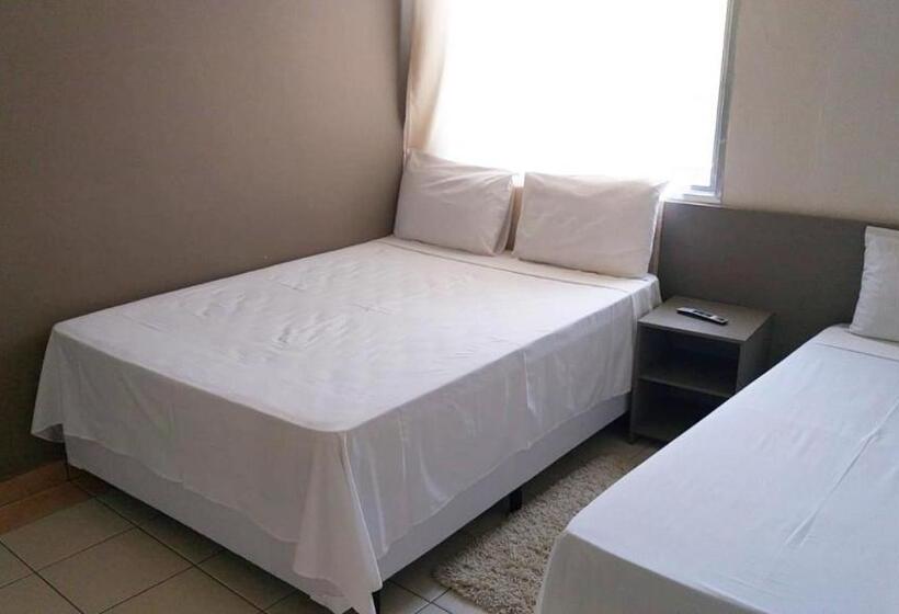 Family Suite, Santos