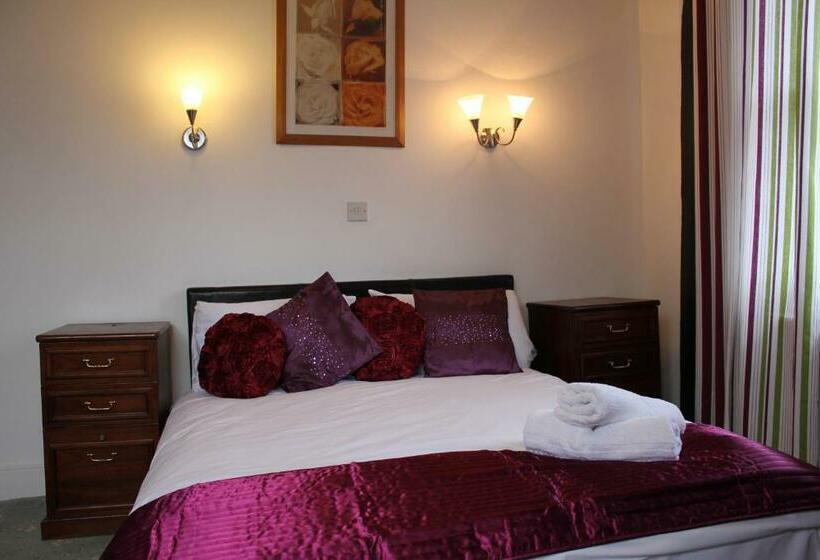 חדר סטנדרט, The George Hotel Stansted Airport