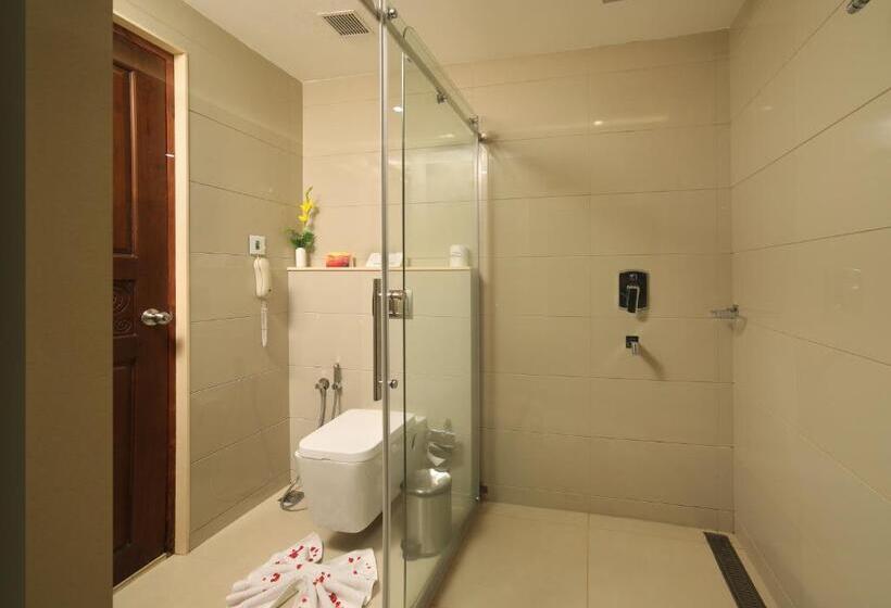 اتاق لوکس, Amber Dale Luxury Hotel & Spa, Munnar