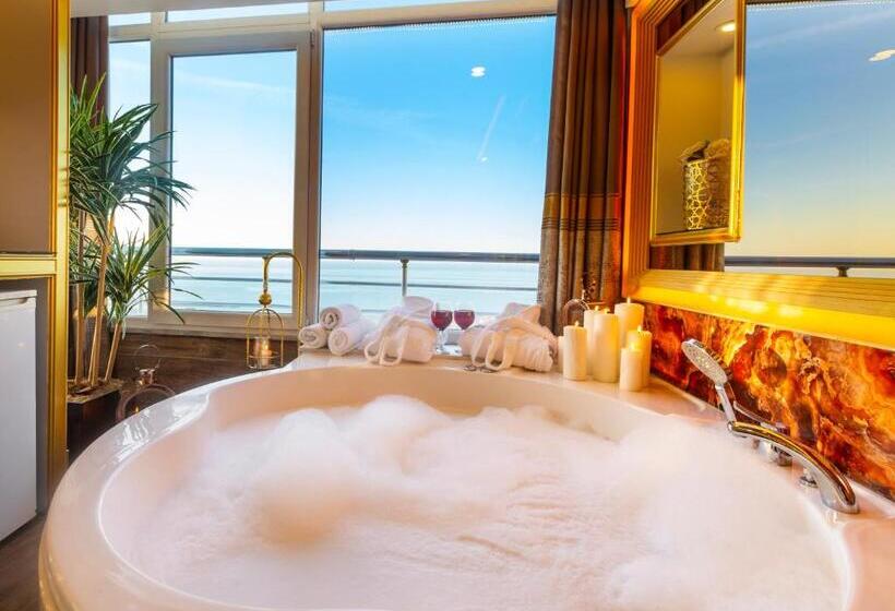 Suite Vista Mar com Hidromassagem, Andalouse Otel