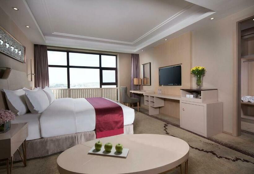 Номер Deluxe, Holiday Inn & Suites Hulunbuir